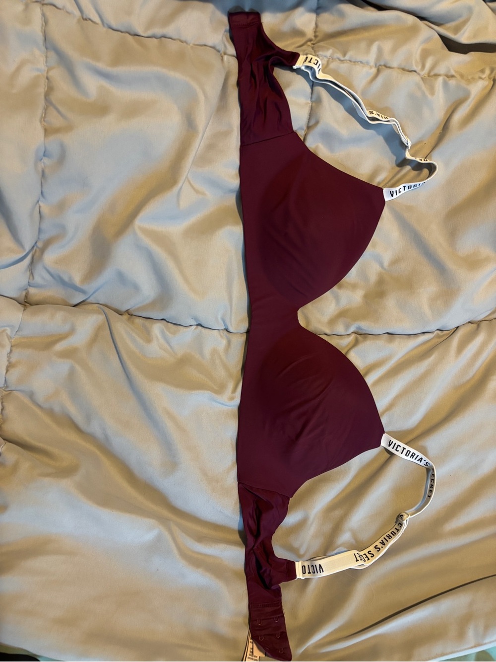 Victoria's Secret Wine Smooth T-Shirt Bra with Branded Straps